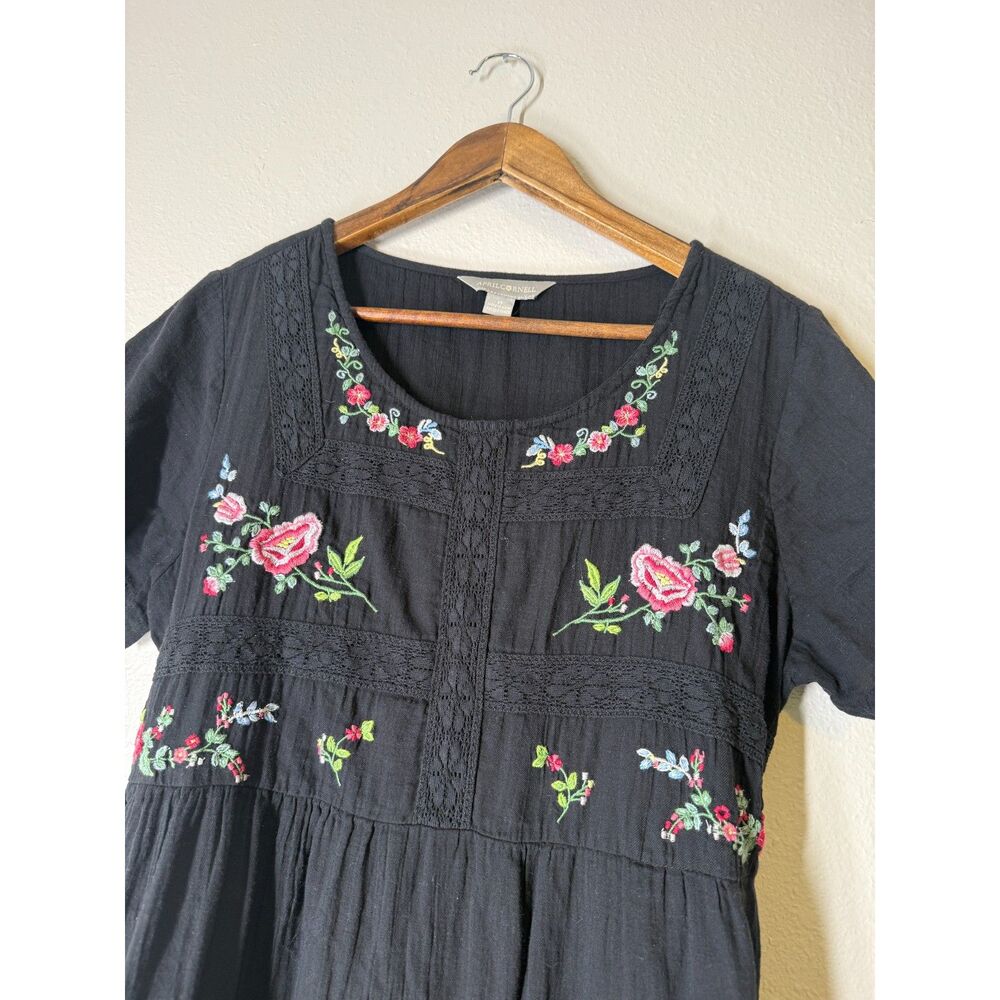 April Cornell Black Gauzy Dress Womens Sz M Floral Embroidered Boho COTTON - Picture 2 of 8